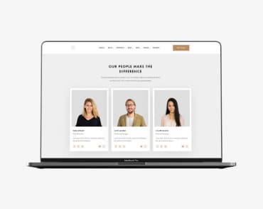 зображення ноутбука на котрому відкритий сайт Технокряк