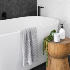 white towels on the bed